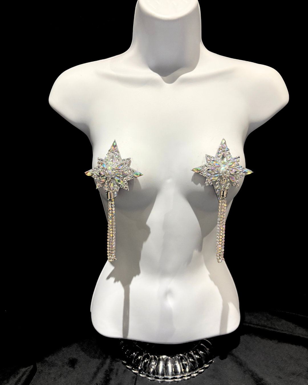 DITA VON TEESE STARLA Shimmering Silver Star Pasties with Removable Hand-Beaded Tassels (2pcs) Appeeling