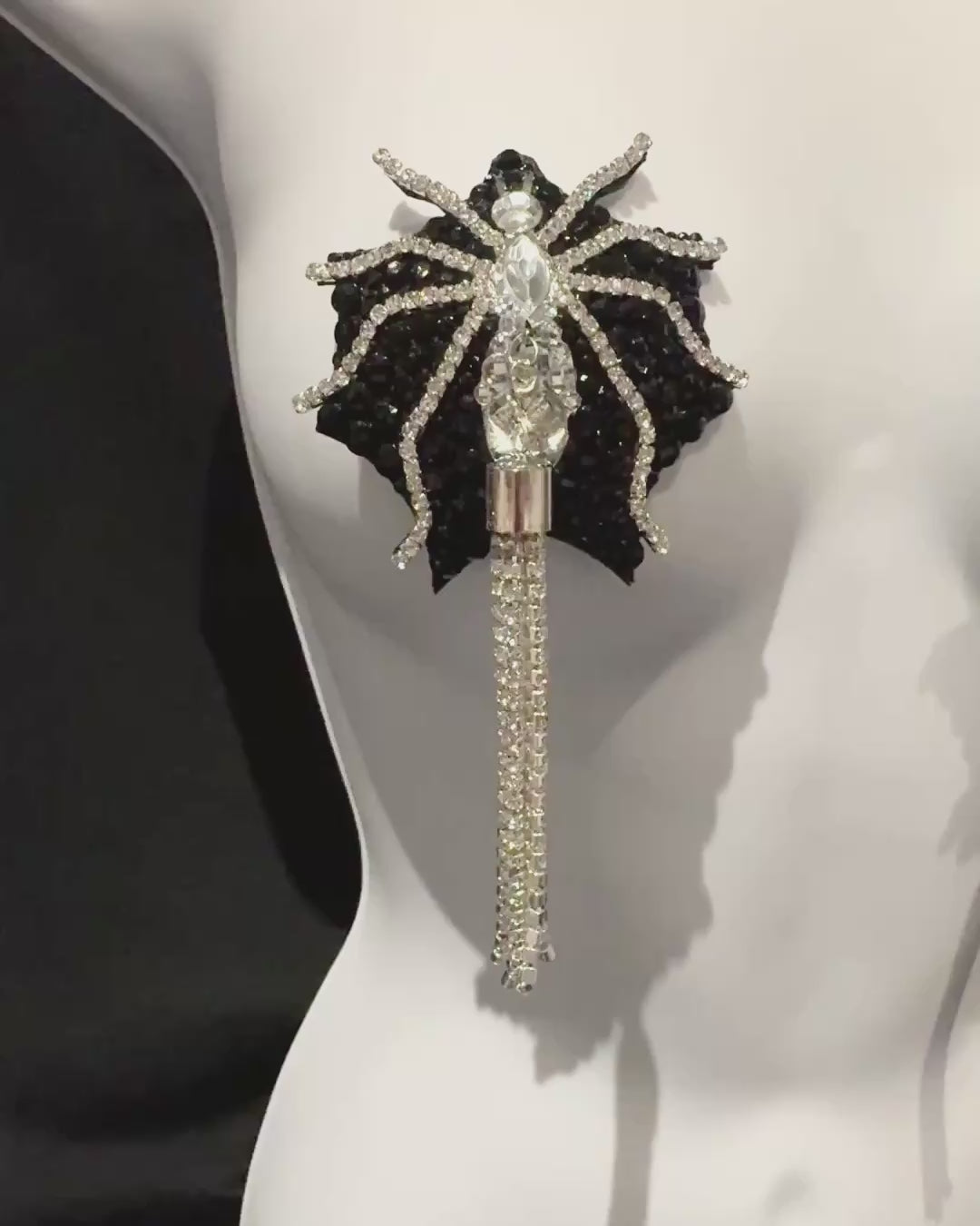 ZORITA’S WEB Spider Pasties Dirty Martini x Appeeling (2pcs) With Tassels Appeeling